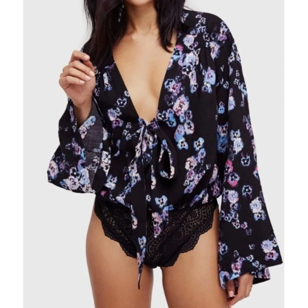 Intimately‎ Free People Forties Feels Floral Bodysuit Black Blue Tie Front S